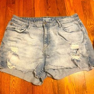 Denizen High Rise Jean Shorts, Size 16